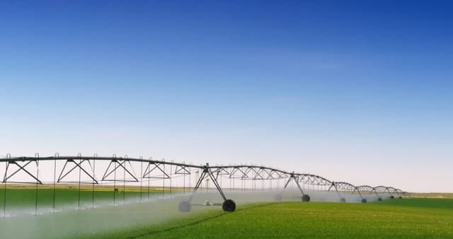 /assets/services/irrigation/irrigation-1